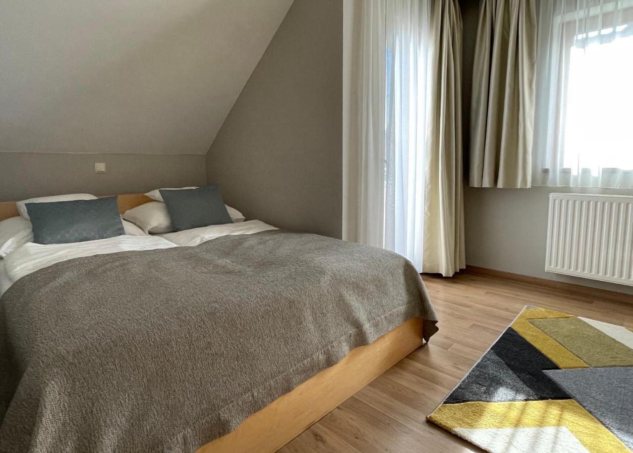 Panorama Apartmanhaz Balatonfüred Exteriör bild